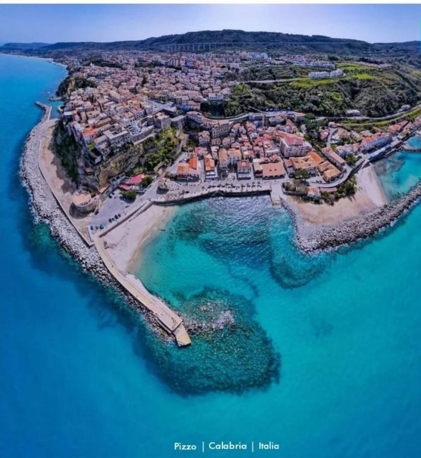 Casa Di Giorgio-Fronte Spiaggia Pizzo  Ngoại thất bức ảnh